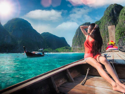 Click here for tourist information about Koh Phi Phi Islands, famed for 'The Beach'