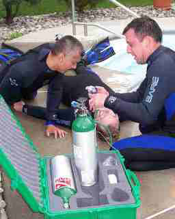 PADI Emergency First Response with Dive The World Thailand