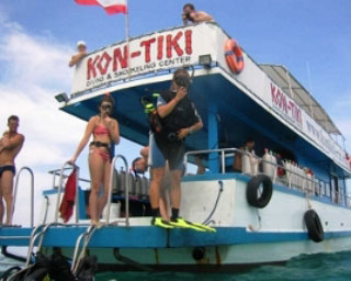 Kontiki Krabi's diving daytrip boat