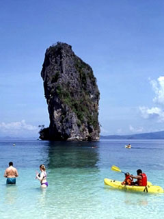 Sea kayaking at Koh Poda